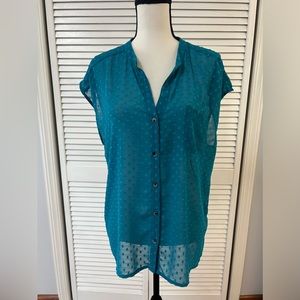 NWOT Caslon Sleeveless Blouse